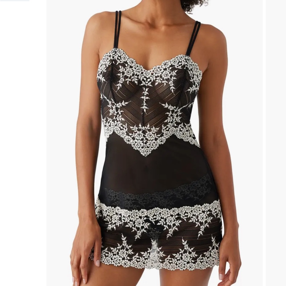 Wacoal Embrace Lace Chemise